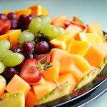 Assortment of Seasonal Fresh Fruits  SMALL (1 Tray) – 2Kg